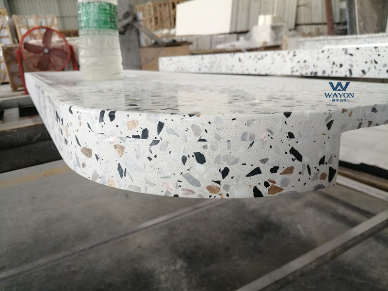 Fabricar borde de terrazo