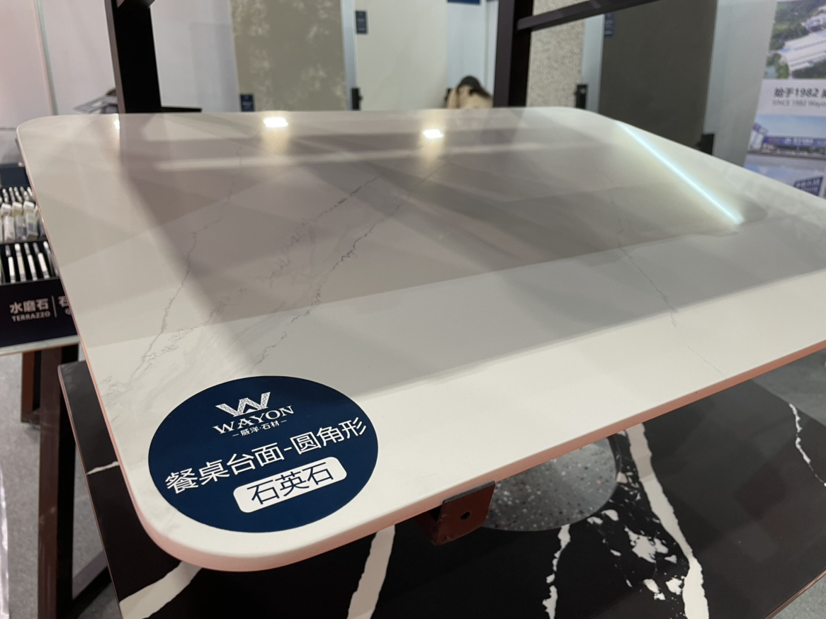 Encimera de mesa de comedor redondeada de piedra de cuarzo