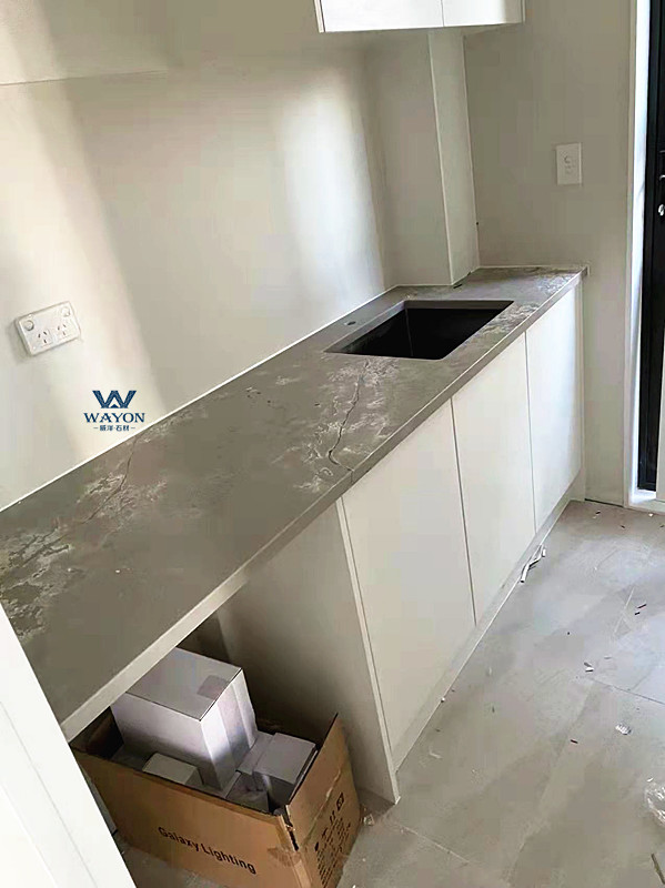 Caso residencial de Finlandia (WG454 Icecrack Grey)