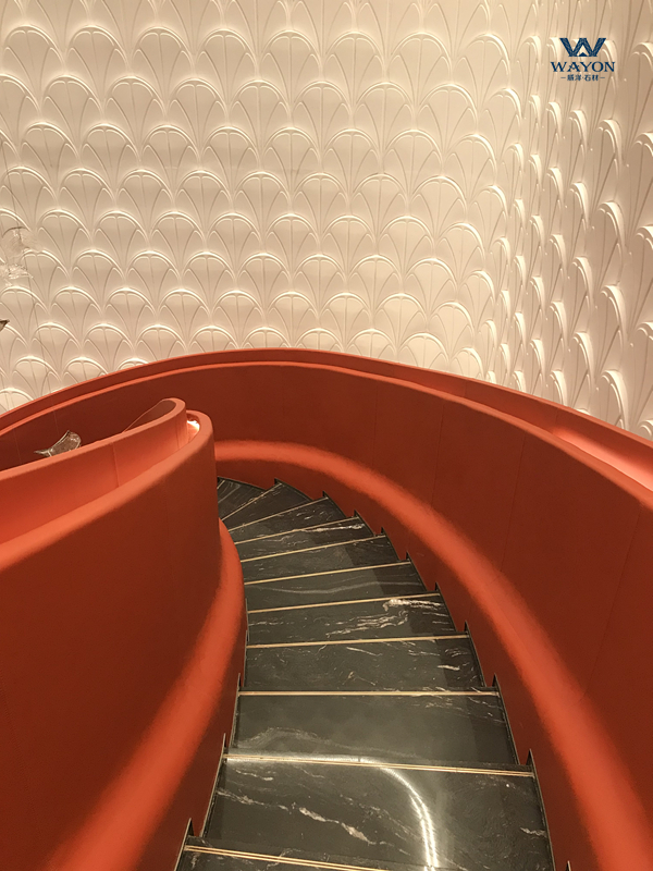 Centro de ventas Guangzhou Zhidu Greentown Phoenix Yufei - Escalera negra de mármol Guqi