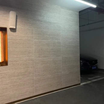 Muro del estacionamiento WAYON Casos de piedra