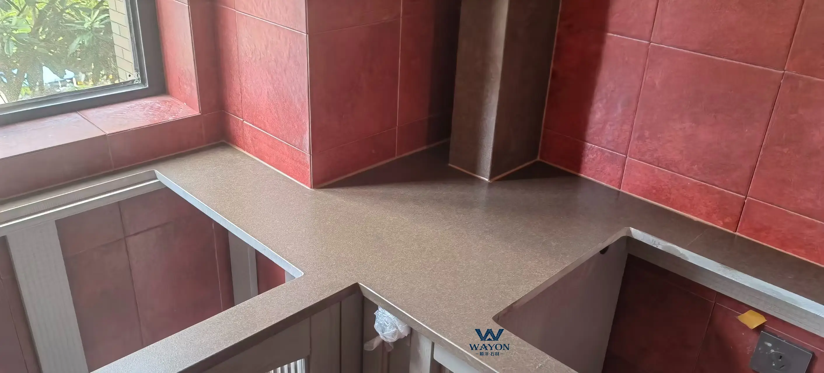 Encimera de cuarzo para apartamento Zhe Jiang - WG318 Rhein Brown con acabado mate