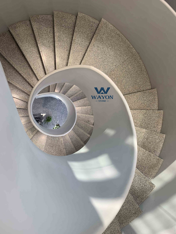 Escalera de caracol de terrazo Wayon | Arte granular que permite que el espacio fluya
