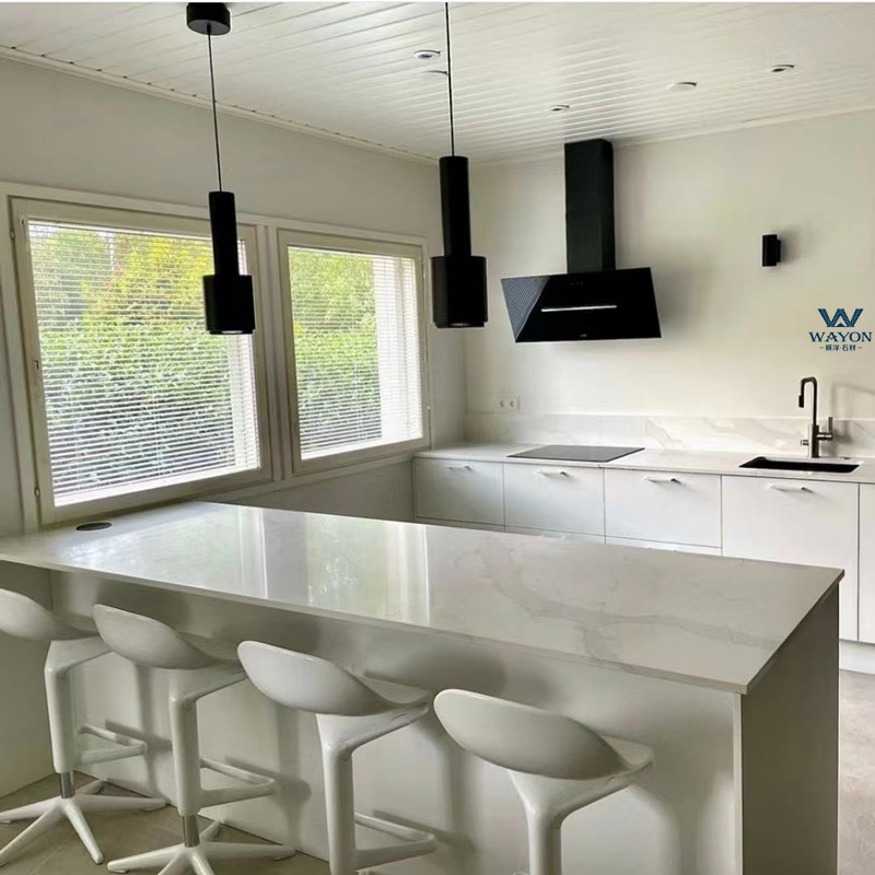 Caso residencial finlandés (WG466 Calacatta Gold)