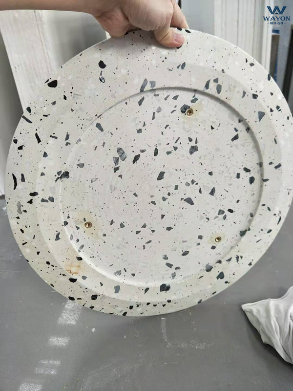 Parte inferior del tablero de terrazo WT253 Punteado negro